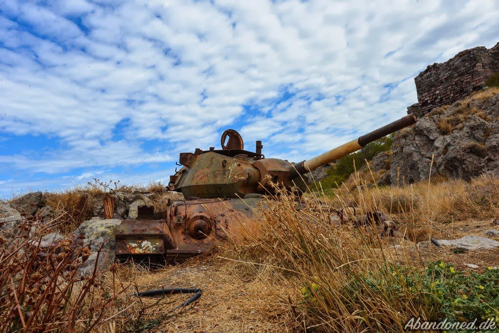 2013-09-18_lesvos_tank_01